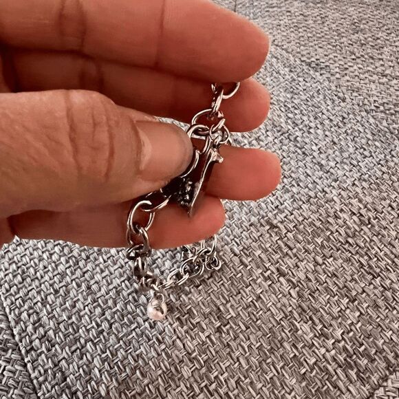 Vintage Y2k silver charm bracelet, fashion charms, purse sandal‎ boot pink beads - Picture 4 of 5